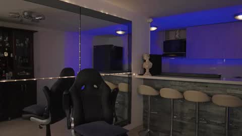 Alan Vidal online show from 03-06-26, 04:31