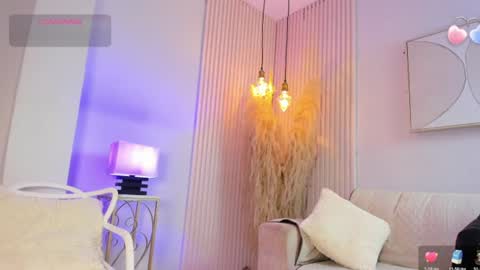 Snapshot of alana__rossetti chatting on 07-11-26, 03:20 Alana online show from 07-11-26, 03:20