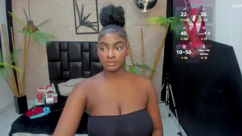 Snapshot of alana_bonny chatting on 11-05-25, 01:33 Alana online show from 11-05-25, 01:33