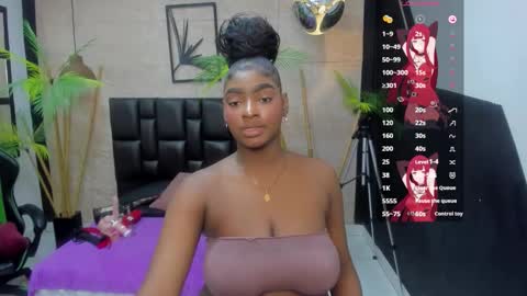 Snapshot of alana_bonny chatting on 02-19-26, 02:57 Alana online show from 02-19-26, 02:57