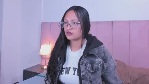 Snapshot of alana_gv1 chatting on 03-17-26, 05:49 alana_gv1 online show from 03-17-26, 05:49