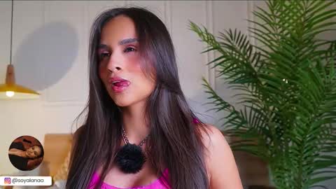 Snapshot of alana_haze chatting on 02-03-26, 01:59 Alana online show from 02-03-26, 01:59