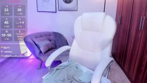 alana  online show from 02-22-26, 09:19