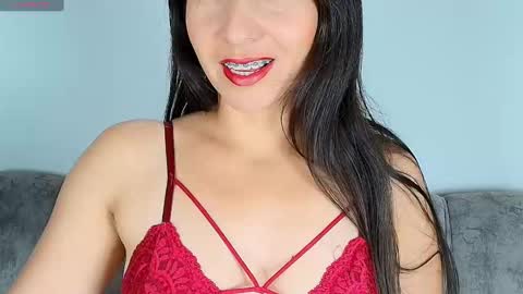 Snapshot of alana_pink95 chatting on 11-04-25, 10:03 alana_pink95 online show from 11-04-25, 10:03