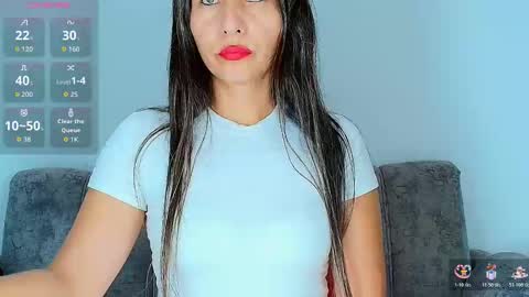 Snapshot of alana_pink95 chatting on 12-18-25, 12:22 alana_pink95 online show from 12-18-25, 12:22