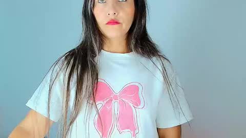 Snapshot of alana_pink95 chatting on 03-16-26, 12:09 alana_pink95 online show from 03-16-26, 12:09