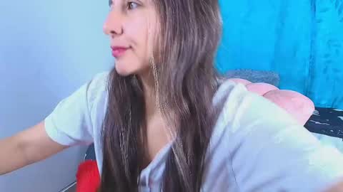 Snapshot of alana_pink95 chatting on 05-09-26, 12:54 alana_pink95 online show from 05-09-26, 12:54