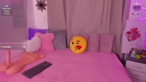 Snapshot of alanaa_gomezz chatting on 01-07-26, 09:17 Alana Gmez online show from 01-07-26, 09:17