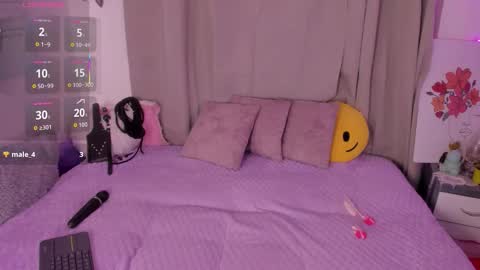 Snapshot of alanaa_gomezz chatting on 03-10-26, 06:35 Alana Gmez online show from 03-10-26, 06:35