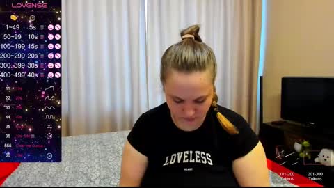 Julia online show from 03-04-25, 10:13