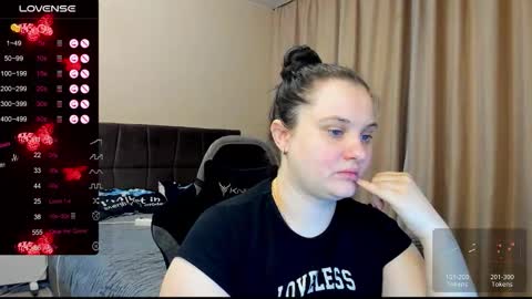 Julia online show from 11-14-25, 11:35