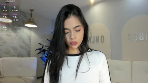 Alana online show from 09-15-25, 12:16