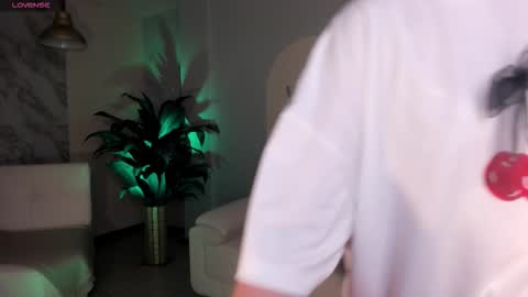 Alana online show from 09-16-25, 11:55