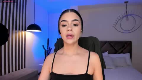 Alana online show from 11-19-25, 12:49