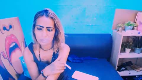 alanadelray online show from 01-31-25, 11:24