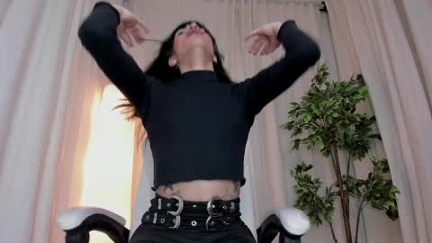 Snapshot of alanakimura_ chatting on 02-24-25, 12:48 Alana silvana online show from 02-24-25, 12:48