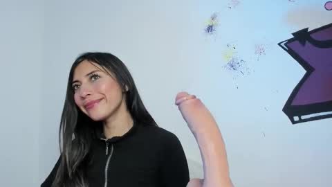 Snapshot of alanalois_ chatting on 09-13-25, 06:24 ALANA Please follow me online show from 09-13-25, 06:24