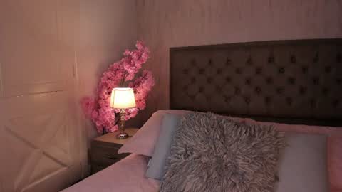 Tell me Alana online show from 07-10-26, 12:08