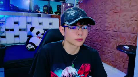 Snapshot of alandelrey57 chatting on 12-02-25, 04:51 ALAN DEL REY online show from 12-02-25, 04:51