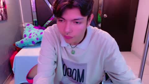 Snapshot of alandelrey57 chatting on 02-02-26, 05:17 ALAN DEL REY online show from 02-02-26, 05:17