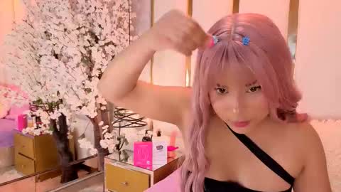     online show from 10-19-25, 12:28