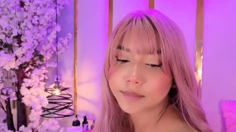     online show from 10-21-25, 01:01