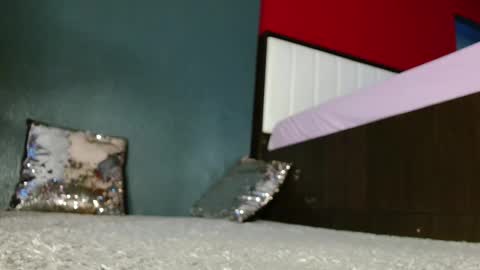 Snapshot of alanna_gold chatting on 09-30-25, 03:55 Alanna online show from 09-30-25, 03:55