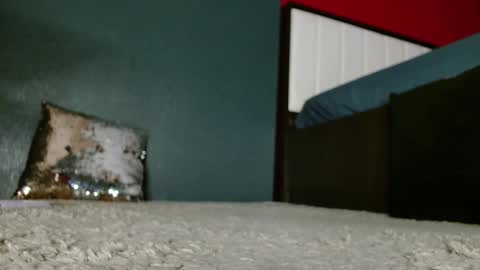 Snapshot of alanna_gold chatting on 10-30-25, 03:08 Alanna online show from 10-30-25, 03:08