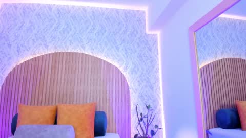 Alanna  online show from 02-18-25, 01:10