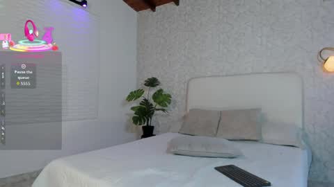 alannarouge online show from 06-04-26, 11:27