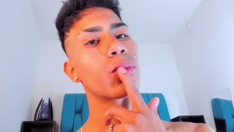 alannaughty_ online show from 01-16-25, 10:23