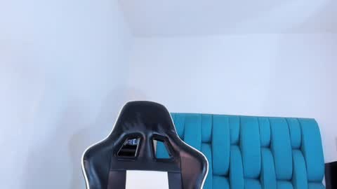 alannaughty_ online show from 01-29-25, 12:22