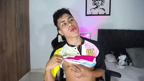 alannaughty_ online show from 10-30-25, 12:45