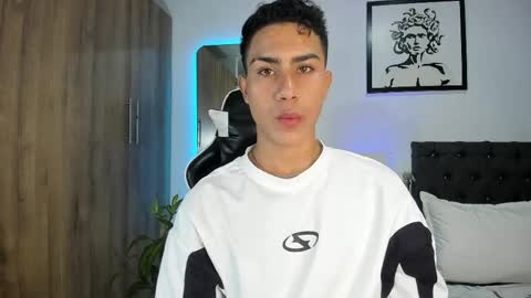 Snapshot of alannaughty_ chatting on 05-05-26, 11:24 alannaughty_ online show from 05-05-26, 11:24