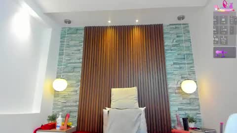 Snapshot of alannavidal chatting on 11-29-25, 03:31 alannavidal online show from 11-29-25, 03:31