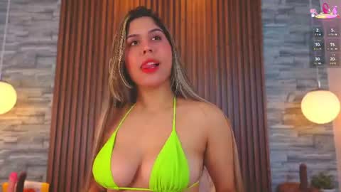 Snapshot of alannavidal chatting on 06-10-26, 03:18 alannavidal online show from 06-10-26, 03:18