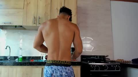 Alan online show from 04-11-26, 01:59