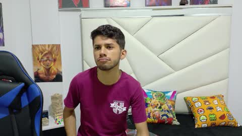 Snapshot of alanvilla_lobo chatting on 10-07-25, 12:13 alanvilla_lobo online show from 10-07-25, 12:13