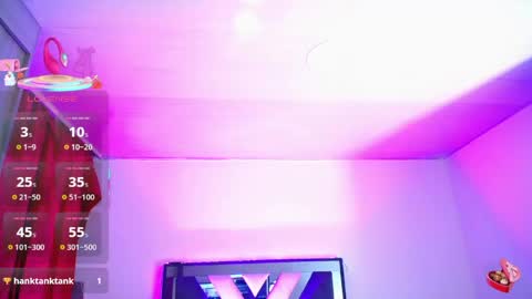 Victoria  online show from 04-19-26, 10:14