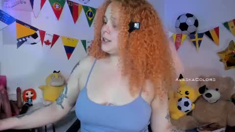Snapshot of alaska_colors chatting on 07-15-26, 03:17 Caro online show from 07-15-26, 03:17