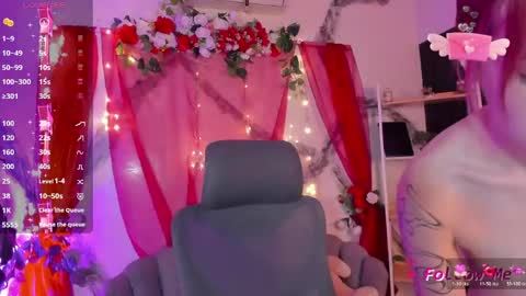 Snapshot of alaskaflowers_ chatting on 05-15-26, 03:35 Alaska online show from 05-15-26, 03:35