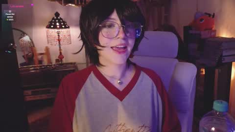 Snapshot of alaskagrace chatting on 09-16-25, 03:40 Alaska Grace online show from 09-16-25, 03:40