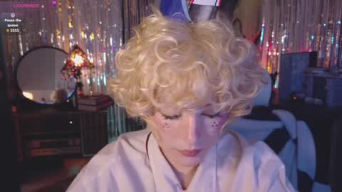 Alaska Grace       online show from 04-08-26, 02:44