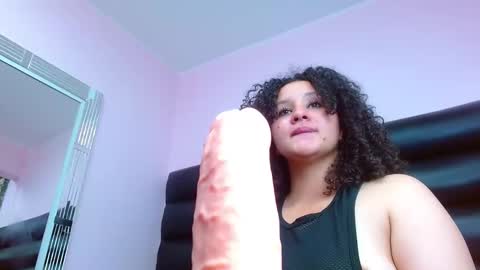 Snapshot of alasmith_ chatting on 12-06-24, 05:20 AlaSmith online show from 12-06-24, 05:20