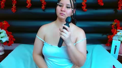 Snapshot of alasmith_ chatting on 01-25-25, 08:10 AlaSmith online show from 01-25-25, 08:10