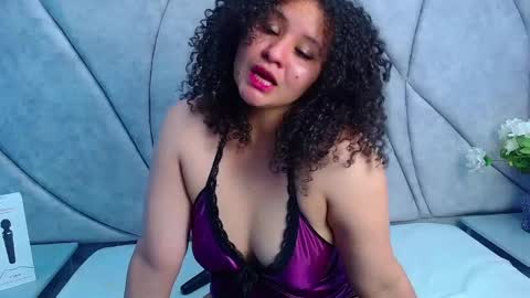 Snapshot of alasmith_ chatting on 02-19-25, 05:27 AlaSmith online show from 02-19-25, 05:27