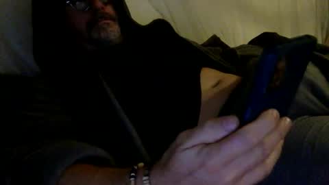 Snapshot of albandant chatting on 11-25-25, 08:47 albandant online show from 11-25-25, 08:47