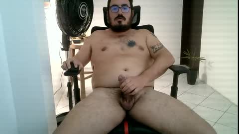 Snapshot of albearbr chatting on 05-12-26, 01:41 Jabun online show from 05-12-26, 01:41