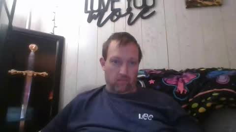 Snapshot of alberik2316 chatting on 01-19-25, 02:36 Alberik online show from 01-19-25, 02:36