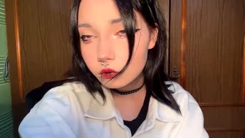 Snapshot of alberthamazierski chatting on 09-26-25, 05:28 Im Katrina online show from 09-26-25, 05:28
